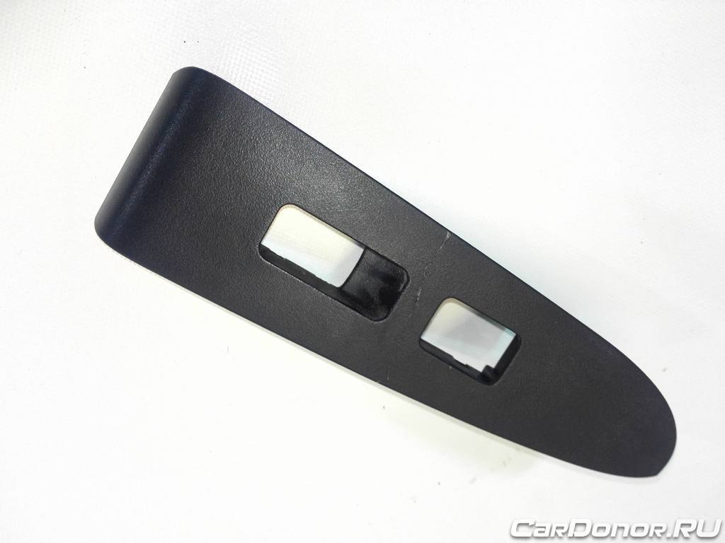Накладка ручки двери внутренняя задняя правая б/у для Kia Sportage