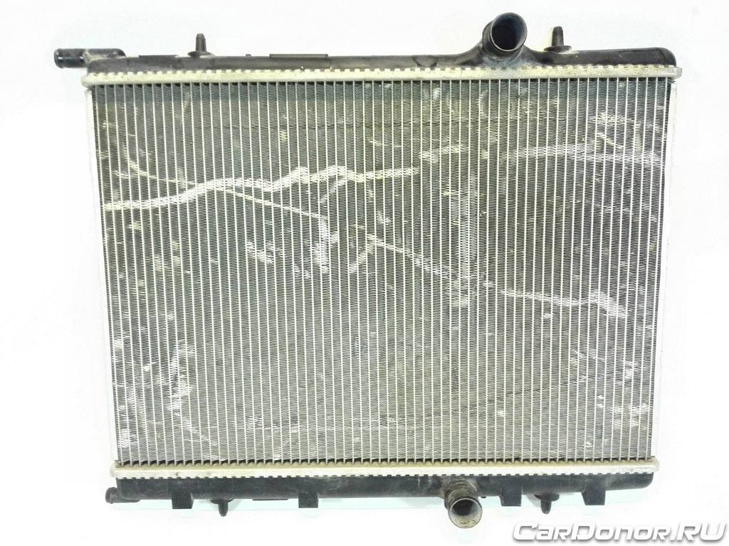Радиатор основной б/у для Peugeot 307
