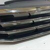 Решетка радиатора б/у для Volkswagen Passat - 1